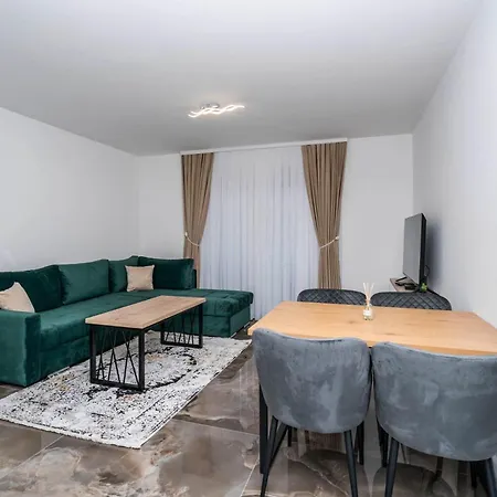 Apartment Deluxe Sanski Most