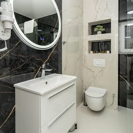 Apartment Deluxe Sanski Most