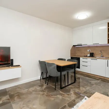 Apartment Deluxe Sanski Most